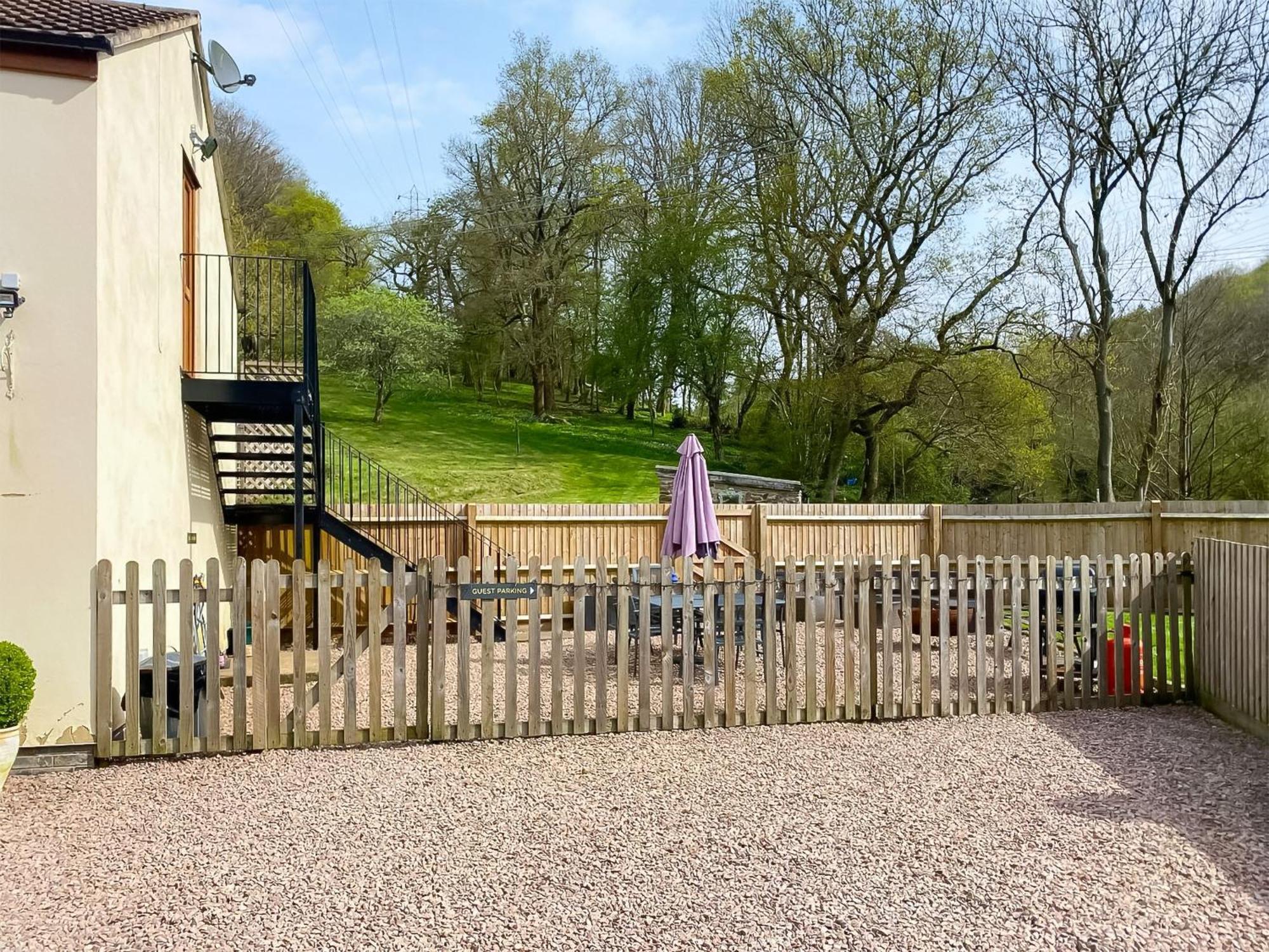 Perivale Lodge Lydney Eksteriør billede